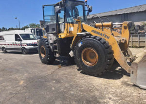 Tractopelle Komatsu Vip Pneu pour une utilisation Génie Civil